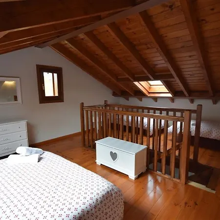 Casa Con Encanto, Jardin, Vistas Y Piscina * Estavar